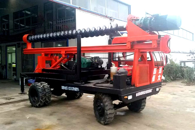 单排座地基草莓视频在线观看18全景图