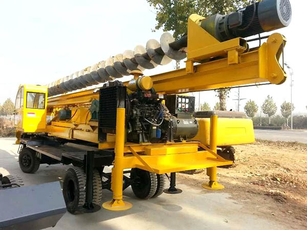 小型汽车双轨道草莓视频在线观看18侧面实拍